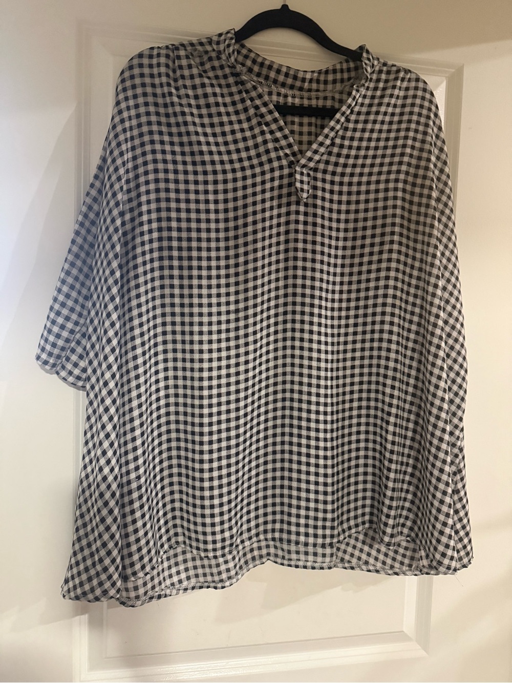 Light weight Black and White Gingham Casual long sleeve Shirt
